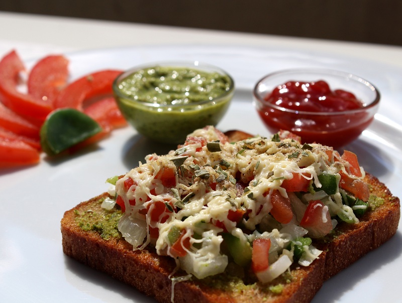 open-cheese-veg-tawa-sandwich-recipe