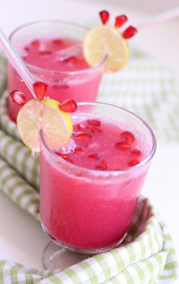 pomegranate lemonade spritzer recipe drink
