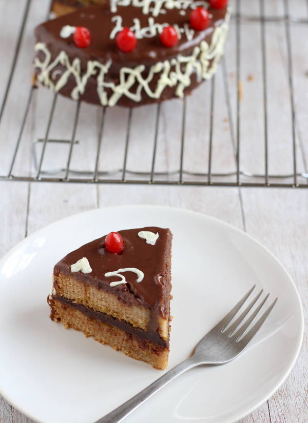 Chocolate cake recipe in best sale pressure cooker