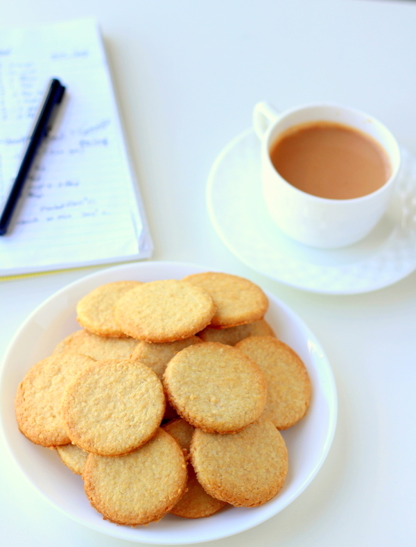 eggless whole wheat biscuits