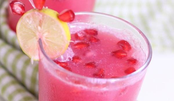 pomegranate lemonade spritzer recipe drink