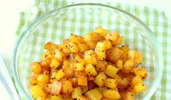 potato poriyal recipe south indian potato poriyal